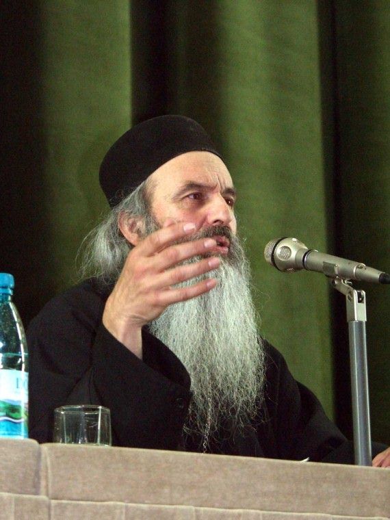 Fr. Rafail Noica talking at orthodox conference in Bucharest - November 2002 (4)