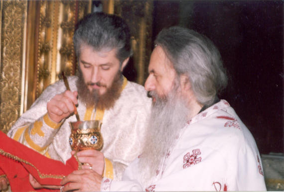 Fr. Rafail during the Divine Liturgy - St. Nicholas Church, Bucharest, 2002 (3)