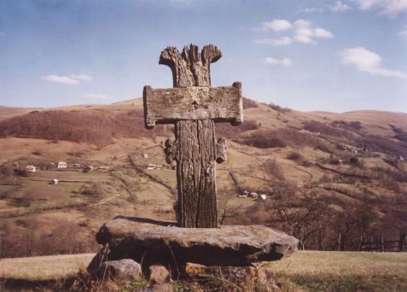 Wooden Cross (hill) - 'Valea Larga' village