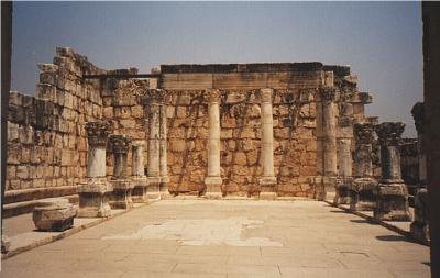 Ruins of the synagoge in Capernaum