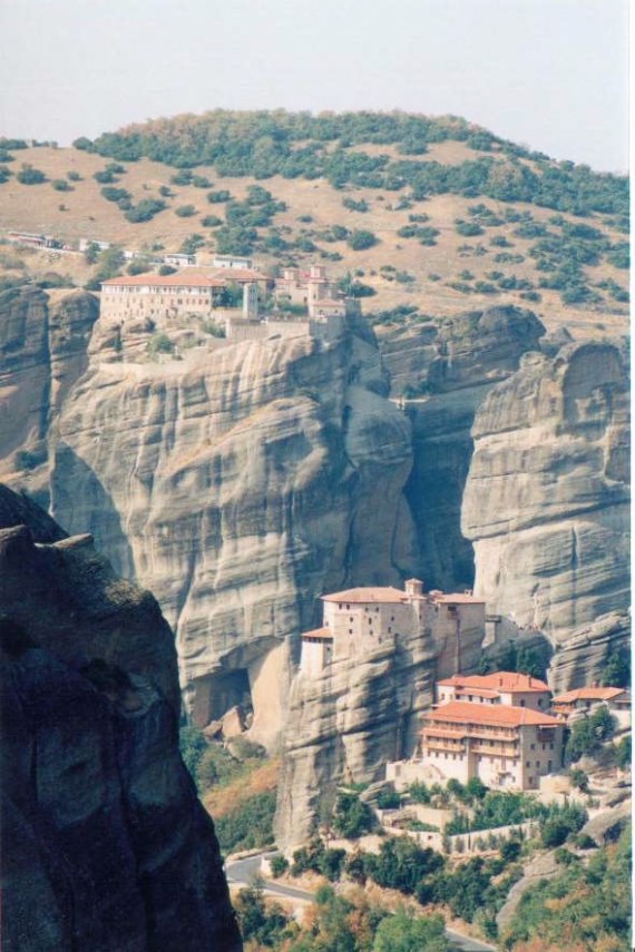 Meteora Rocks (1)