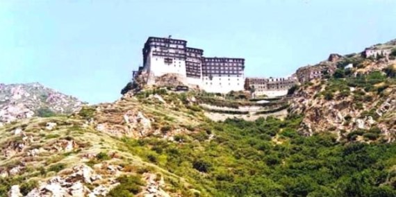 Simonos-Petras Monastery (1)