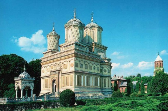 Curtea de Arges Monastery