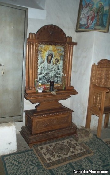 Inside the Church of the Barnova Monastery, Iasi, Romania (9)