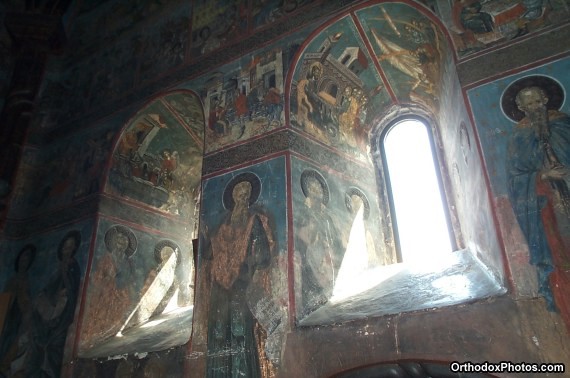 Inside the Church of the Cetatuia Monastery, Iasi, Romania (17)