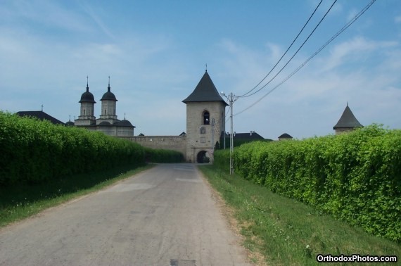 Cetatuia Monastery, Iasi, Romania (21)