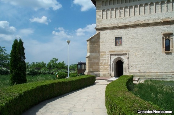 Cetatuia Monastery, Iasi, Romania (28)