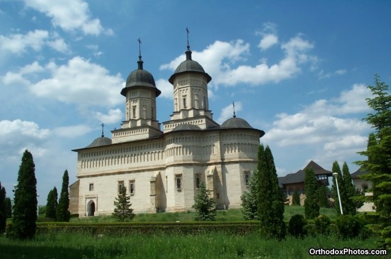 Cetatuia Monastery, Iasi, Romania (7)