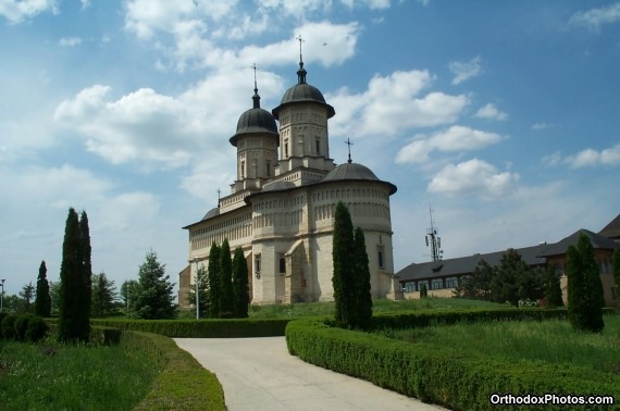 Cetatuia Monastery, Iasi, Romania (9)