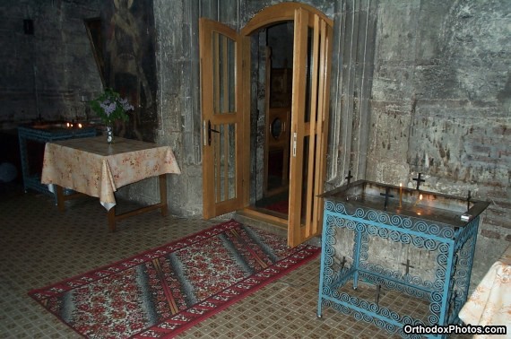 Inside the Church of the Galata Monastery, Iasi, Romania (6)