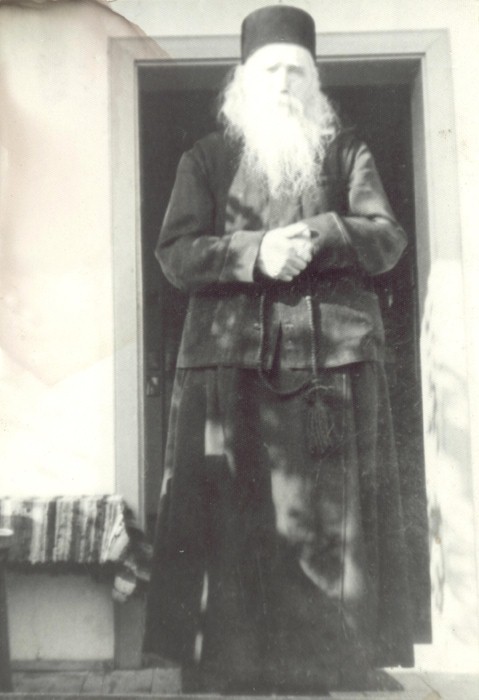 Fr. Cleopa Ilie (1912 - 1998) - Sihastria Monastery, Romania (25)