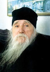 Fr. Cleopa Ilie (1912 - 1998) - Sihastria Monastery, Romania (31)