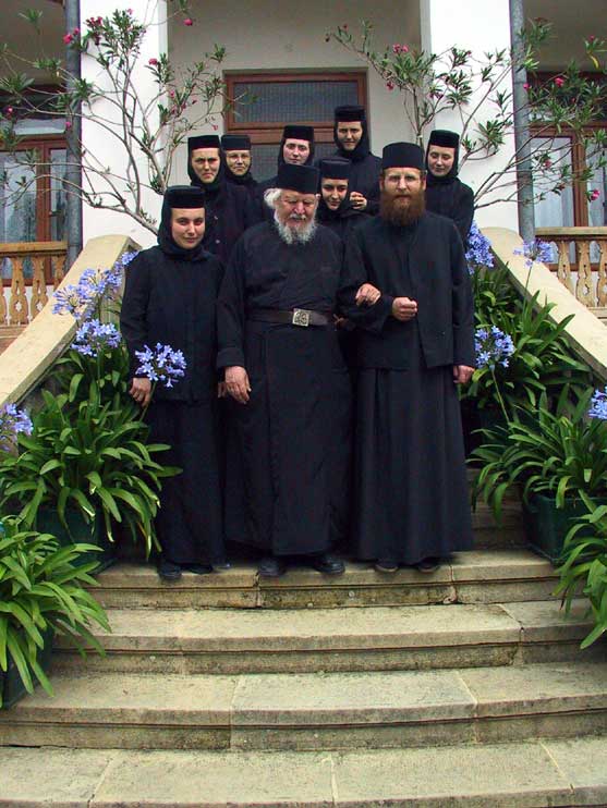 Fr. Teofil with a group of nuns and their confessor-priest (7)