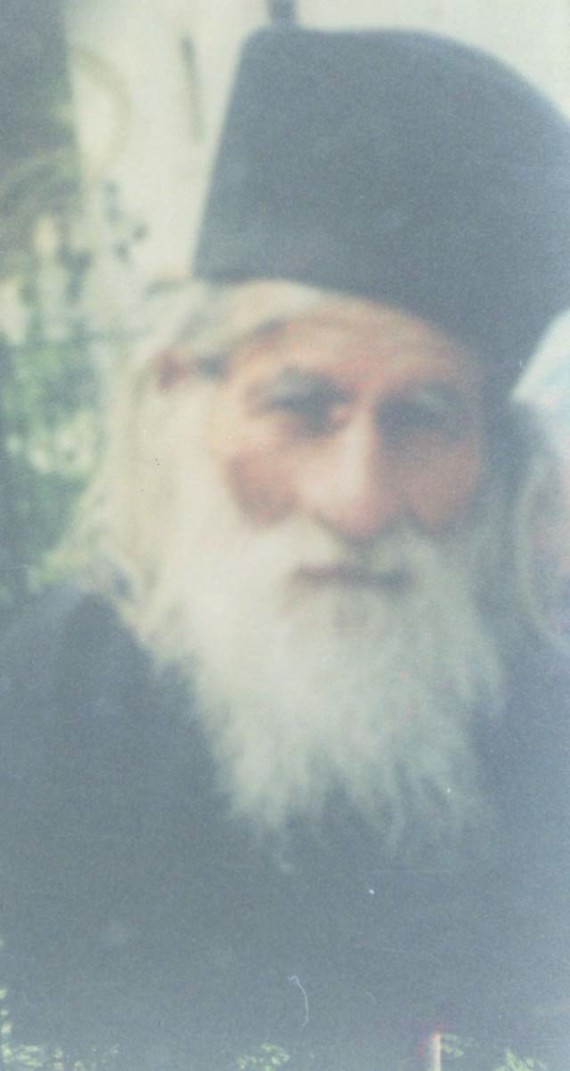 Fr. Pimen Niculescu - Rumania