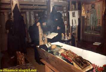 Visiting clergy, Frs. Chrysostomos and Auxentios, serve a Panihkida for Blessed Seraphim. September 1982 - Copyright © The Blessed Seraphim Hermitage