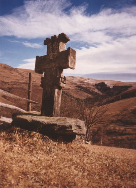 Wooden Cross (sky) - 'Valea Larga' village