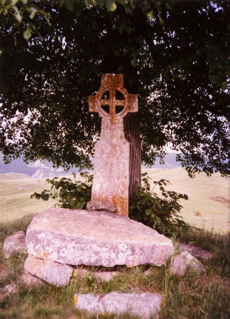 Cross made from oak tree (celtic)