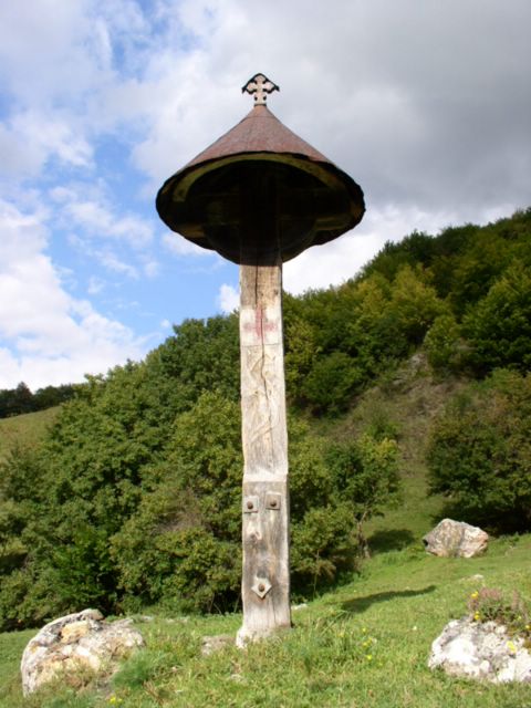 Cross (sky) - 'Sipote' village